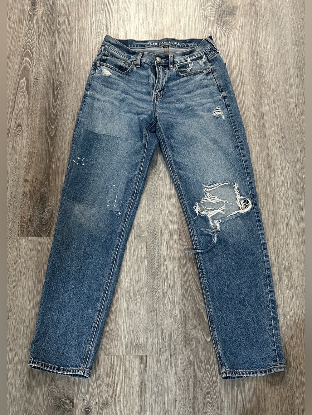 American Eagle Outfitters Women's Straight Leg Distressed Jeans Denim Blue Sz 4